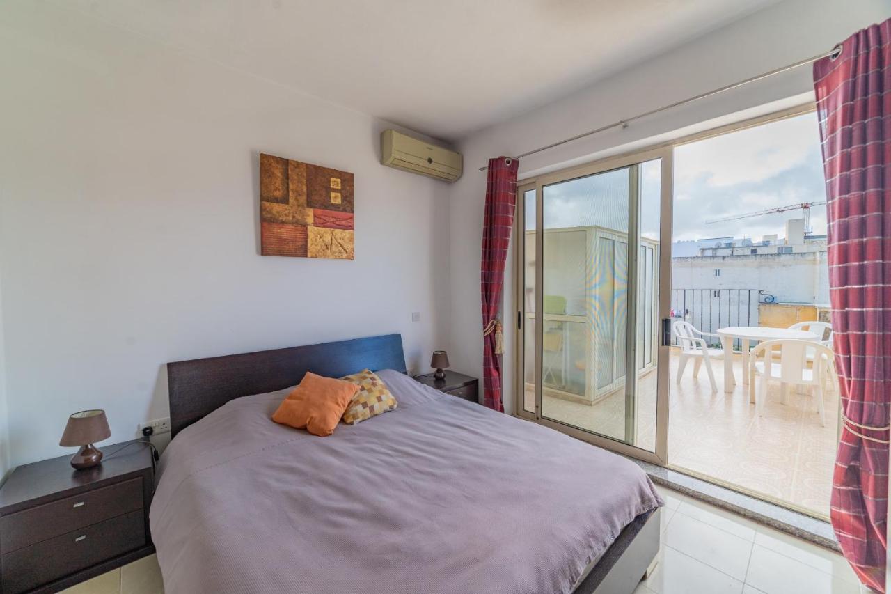 Amazing Views Of Spinola Bay In Heart Of Stjulians-Hosted By Sweetstay San Ġiljan Buitenkant foto